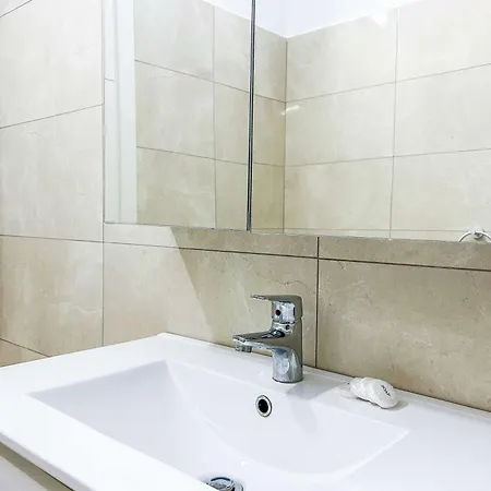 Golem 601 Apartment Golem (Tirana)