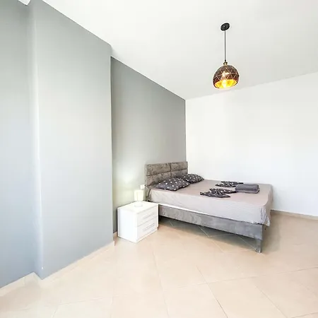 Golem 601 Apartment Golem (Tirana)