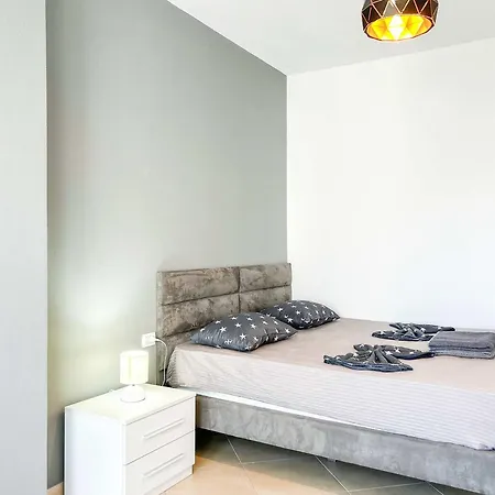 Golem 601 Apartment